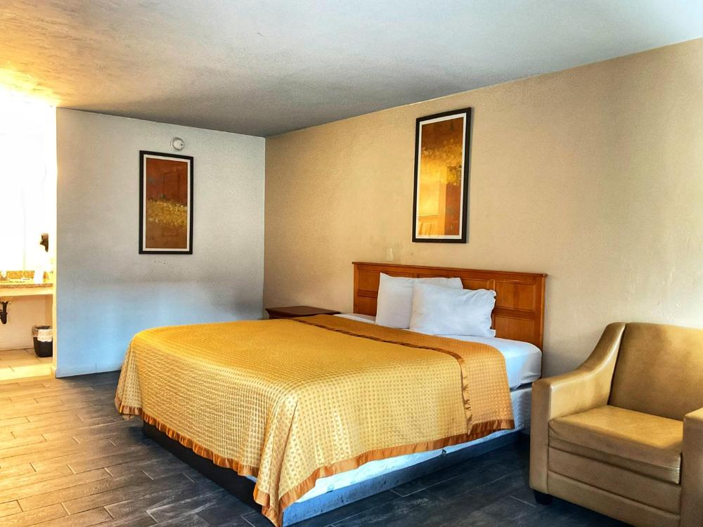 King Room interior
